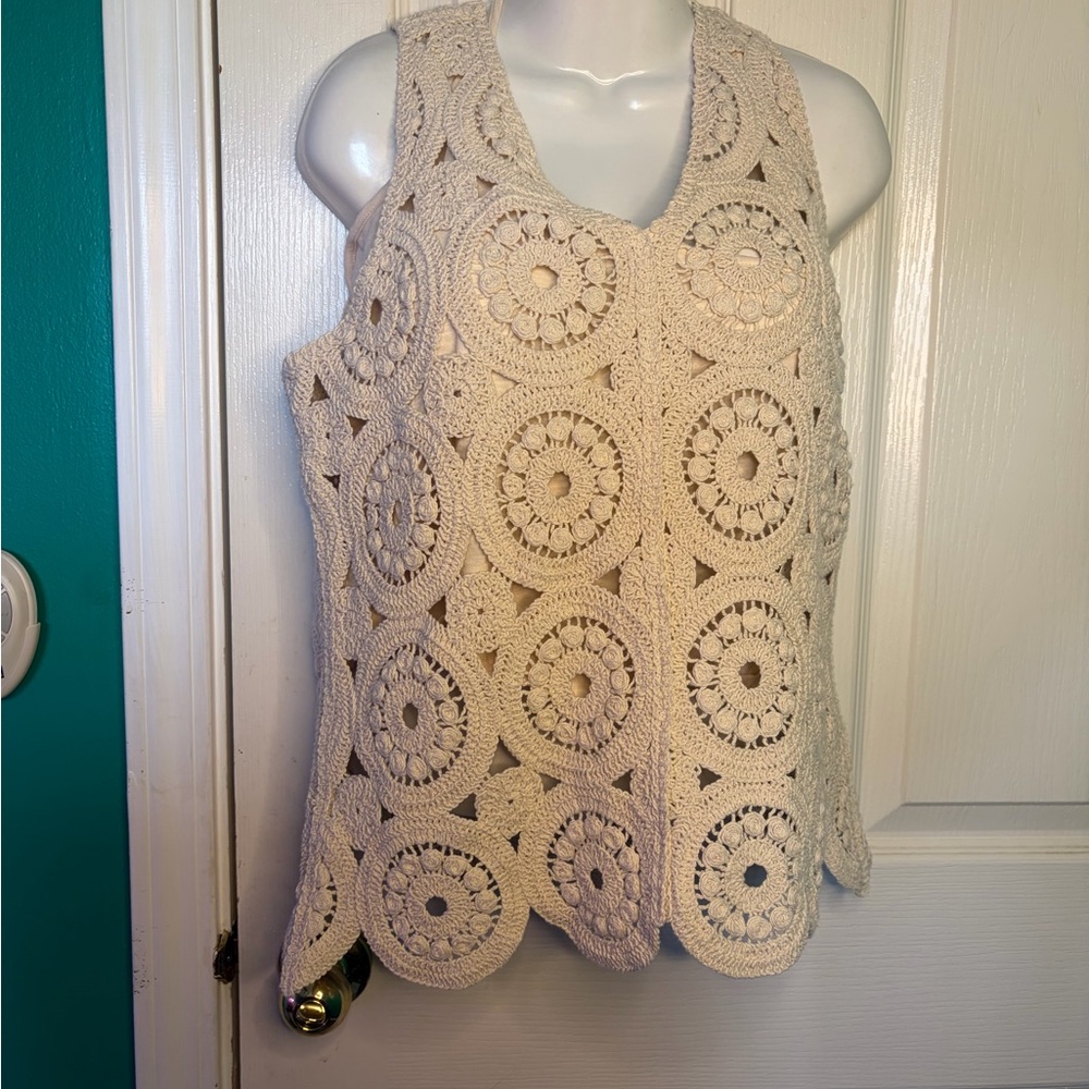NWT Wonderly Crochet Geometric Sleeveless Tank Top Beige S